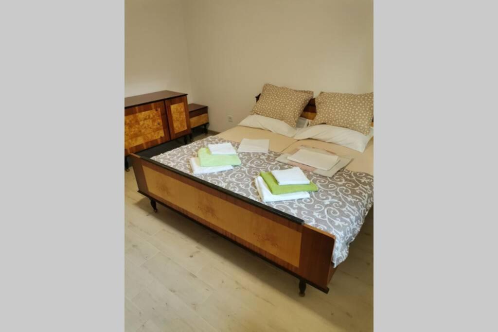 Apartman Danica แฮร์เซ็ก-โนวี ภายนอก รูปภาพ
